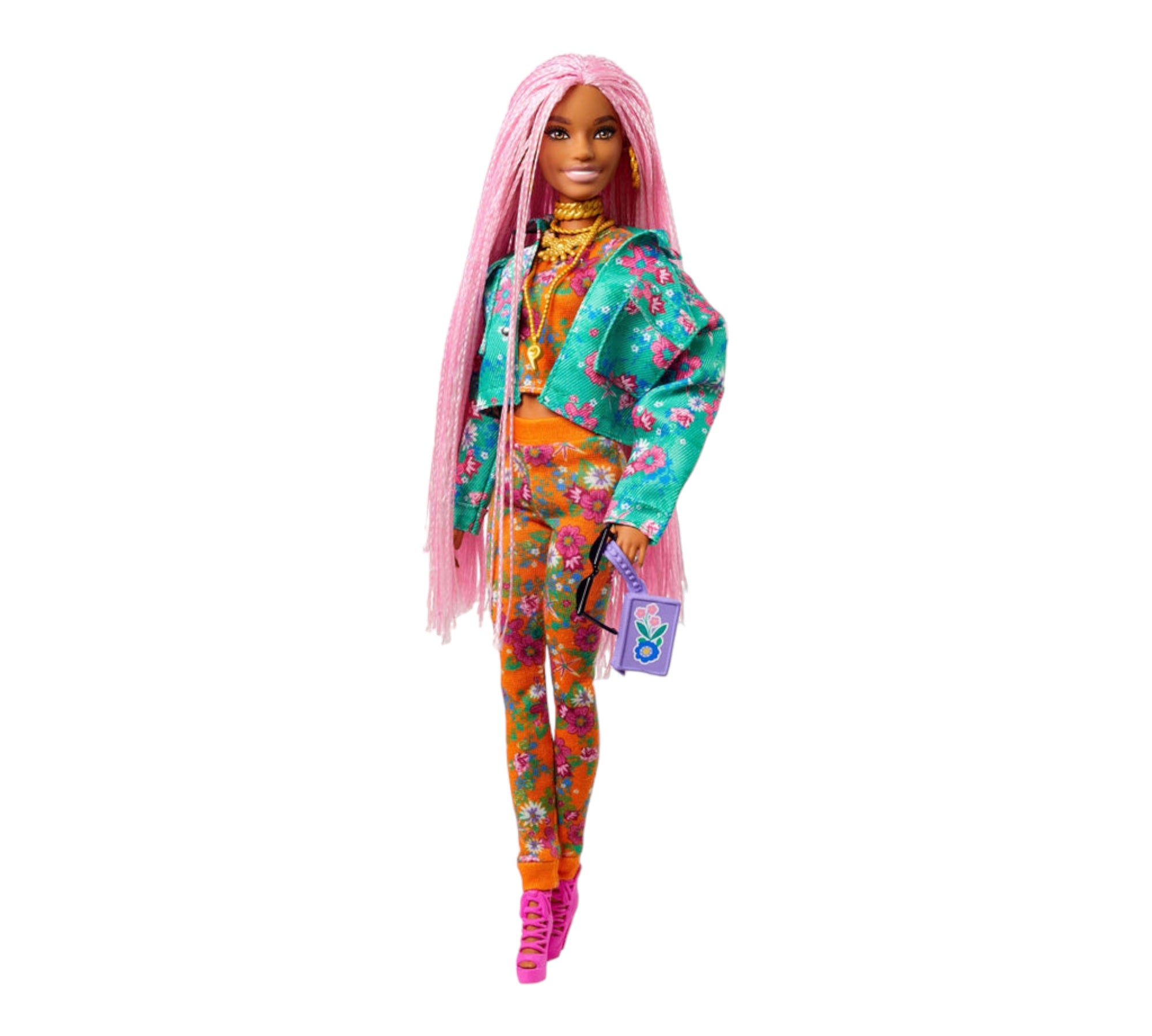 Speel, leer en groei met Barbie Extra Pink Braids Pop+Accessoires van Colourful Goodies - Inclusiviteit in elk detail.