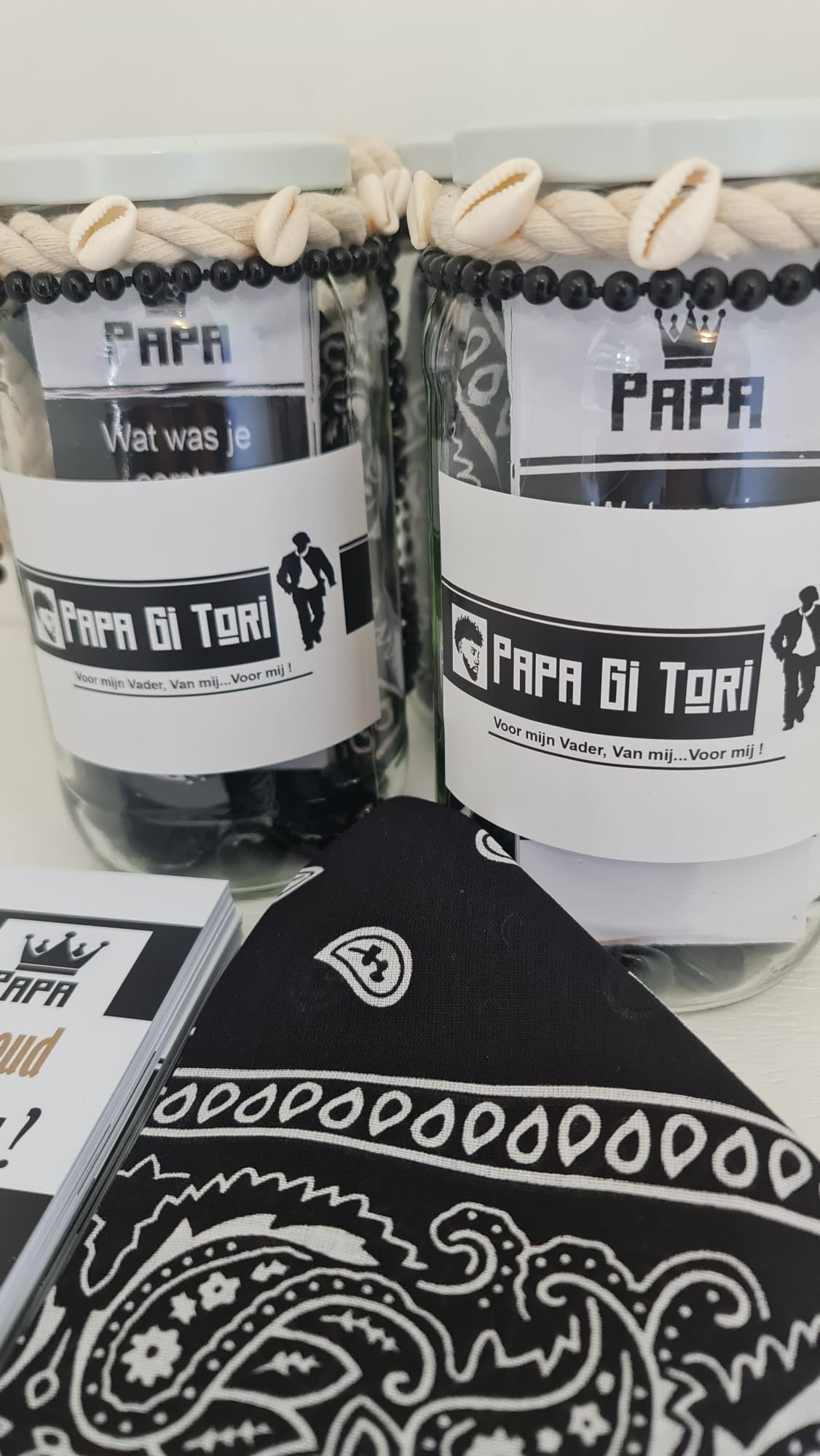 Speel, leer en groei met Papa Gi Tori van Colourful Goodies - Inclusiviteit in elk detail.
