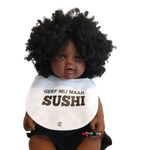 Speel, leer en groei met Slabbetje Geef mij maar Sushi van Colourful Goodies - Inclusiviteit in elk detail.