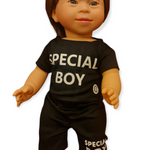 Speel, leer en groei met Joey Special Boy brunette van Colourful Goodies - Inclusiviteit in elk detail.