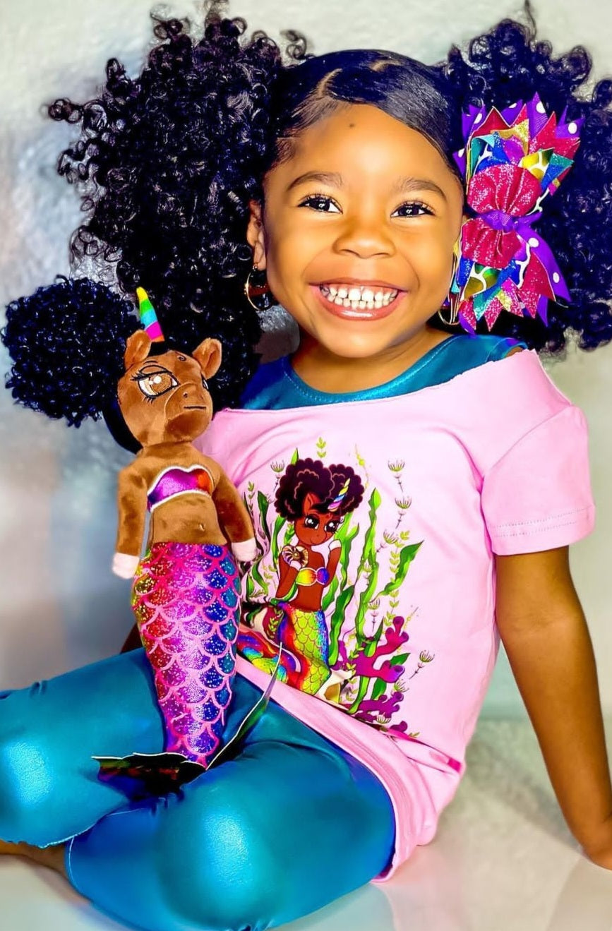 Speel, leer en groei met Aaliyah unicorn zeemeermin van Colourful Goodies - Inclusiviteit in elk detail.